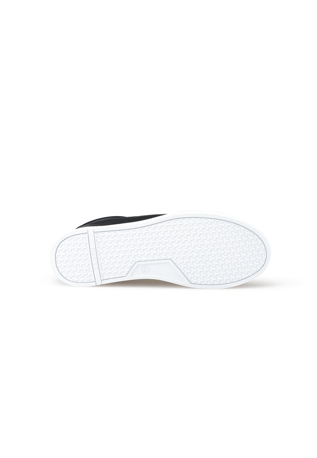 Lloyd Sneaker »COURT« mit herausnehmbarem Fußbett