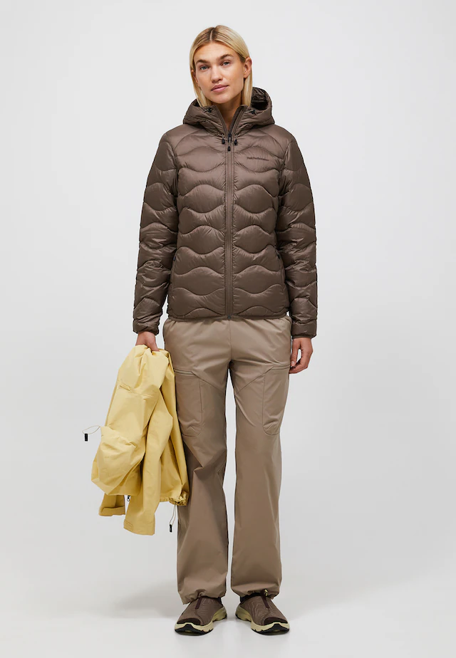 Peak Performance Steppjacke »W Helium Down Hood Jacket« mit sportivem Design