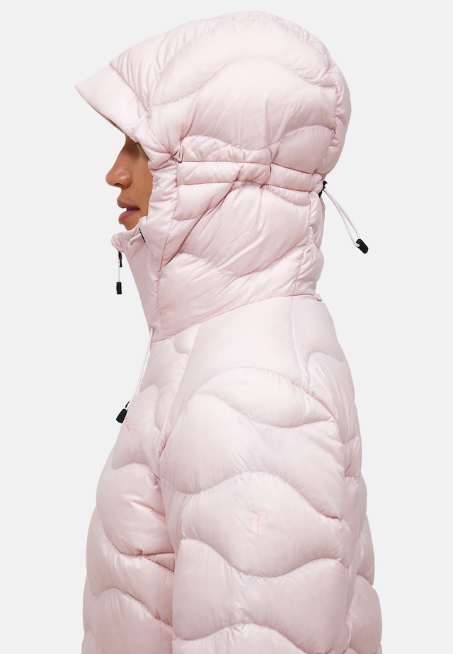 Peak Performance Steppjacke »W Helium Down Hood Jacket« mit sportivem Design