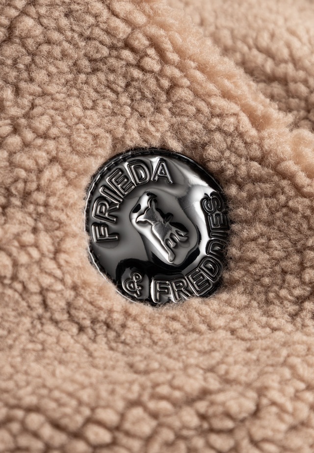 Frieda & Freddies Winterjacke »Frieda & Freddies Teddyjacke mit Nylon-Details«