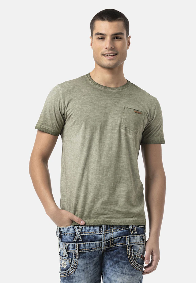 Cipo & Baxx T-Shirt »CT810« Auffälliger Front-Print