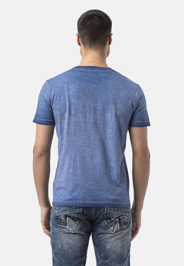 Cipo & Baxx T-Shirt »CT810« Auffälliger Front-Print