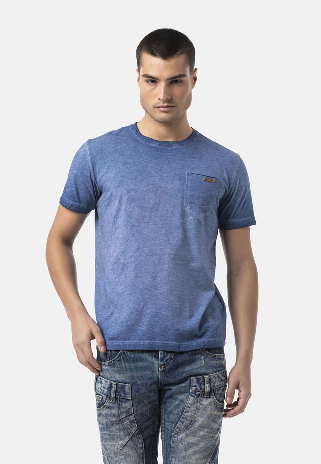 Cipo & Baxx T-Shirt »CT810« Auffälliger Front-Print