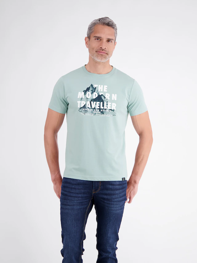 LERROS T-Shirt »T-Shirt aus Baumwolle mit lässigem Frontprint und O-Neck«