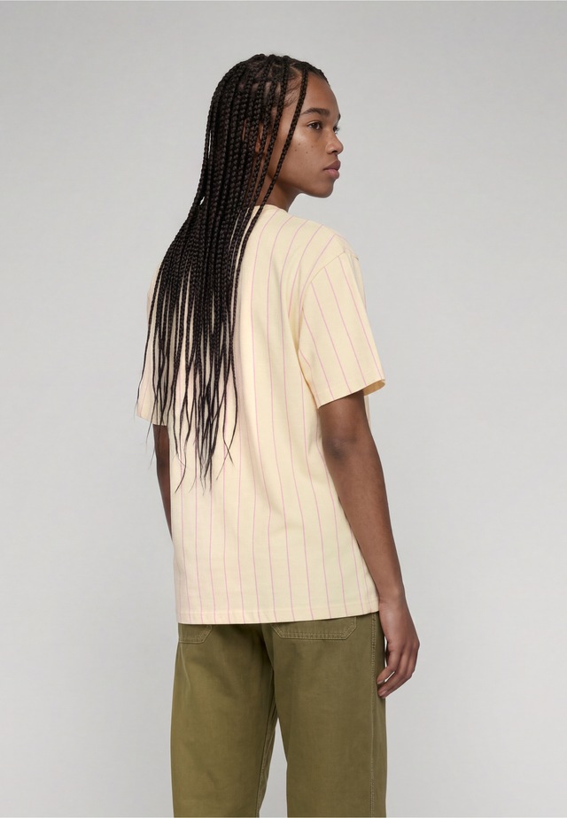 Karl Kani T-Shirt »Karl Kani Small Signature Essential Pinstripe OS Tee« 1