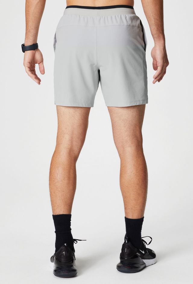 Fabletics Outdoorhose »Fabletics Shorts The Fundamental Short mit Innenhose 13cm« mit Innenhose 13cm