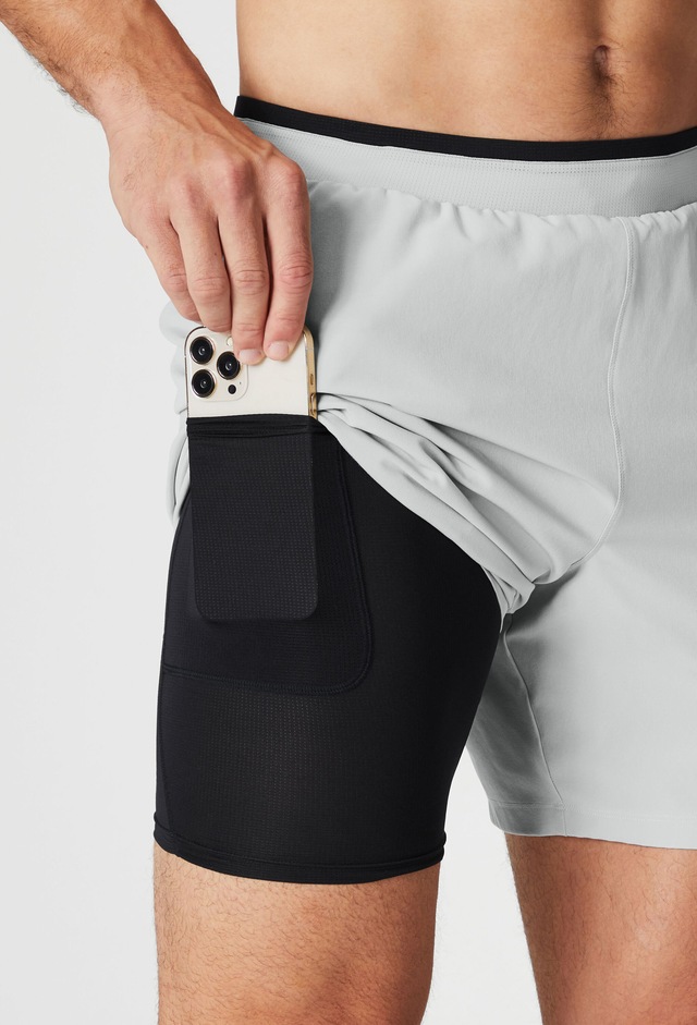 Fabletics Outdoorhose »Fabletics Shorts The Fundamental Short mit Innenhose 13cm« mit Innenhose 13cm