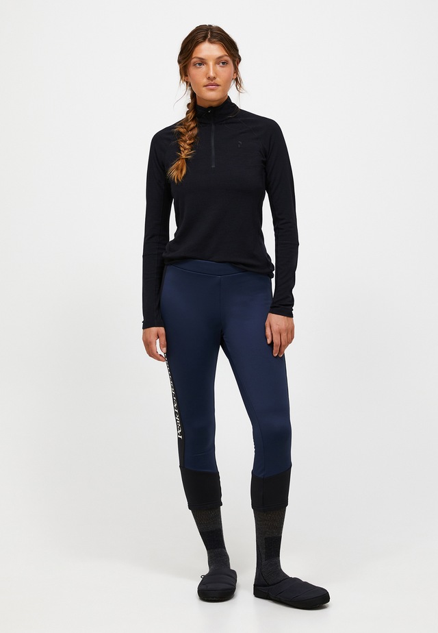 Peak Performance Leggings »W Rider Essentials Pants« mit sportivem Design