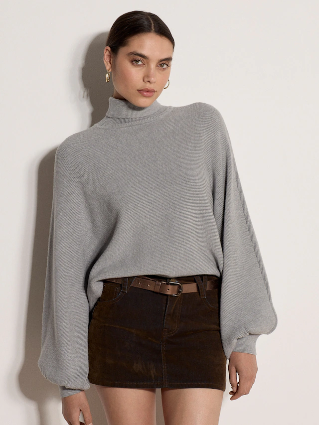 Apricot Fledermauspullover »Gestrickter Cape-Pullover mit Fledermausärmeln« mit Rollkragen