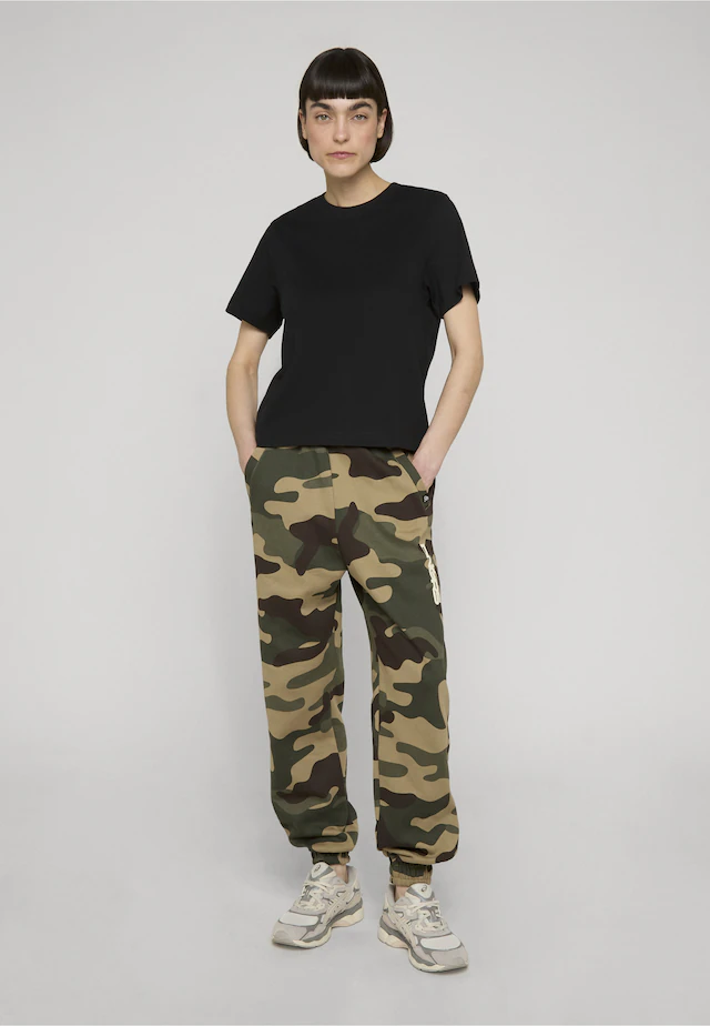 URBAN CLASSICS T-Shirt »Urban Classics Ladies Basic Boxy Tee« 1