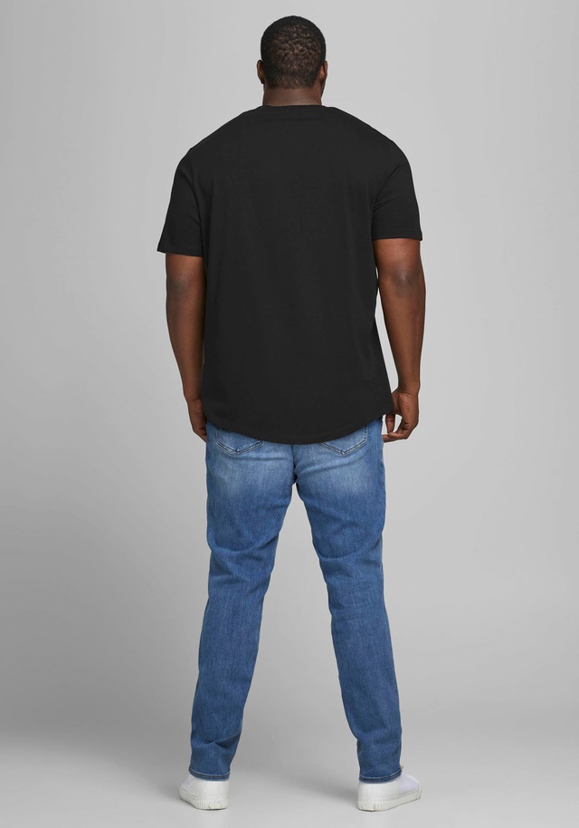 Jack & Jones PlusSize T-Shirt »NOA TEE« mit abgerundetem Saum, bis Größe 6XL