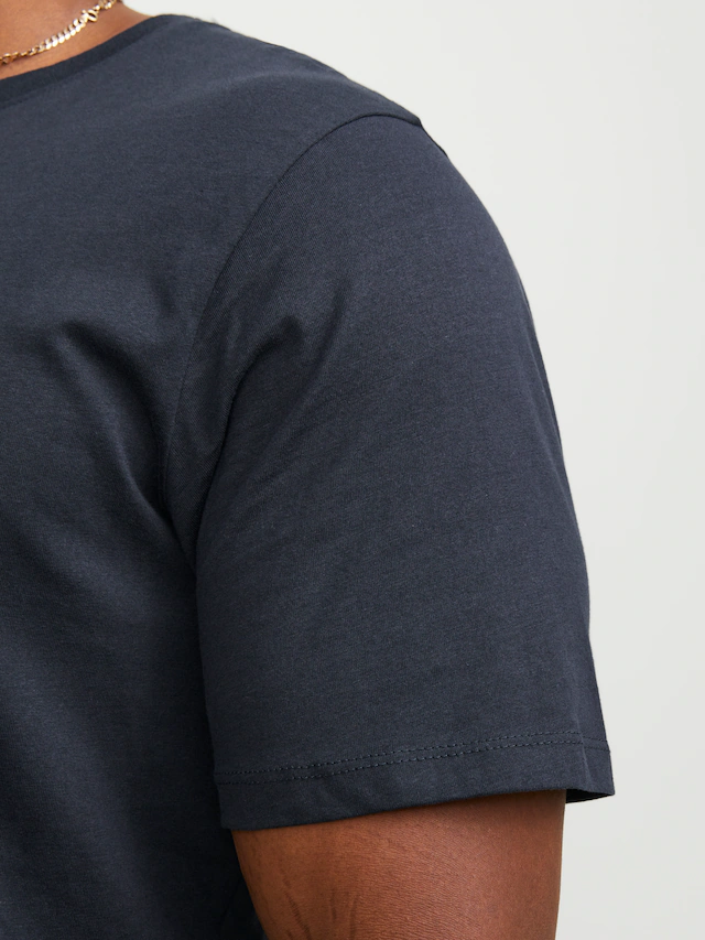 Jack & Jones PlusSize T-Shirt »NOA TEE« mit abgerundetem Saum, bis Größe 6XL