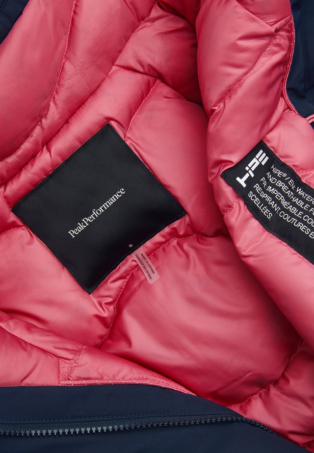 Peak Performance Daunenjacke »W Treeline Hipe® 2l Down Shell Parka« mit Kapuze