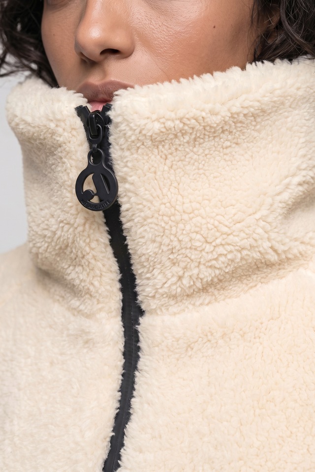 Alife & Kickin Fellimitatjacke »Damen SariaAK T Übergangsjacke, Jacke« Dichter Teddyfleece, hoher Stehkragen, zwei aufgesetzte Taschen