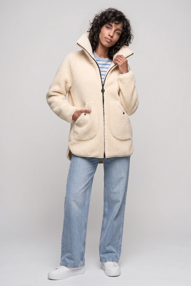 Alife & Kickin Fellimitatjacke »Damen SariaAK T Übergangsjacke, Jacke« Dichter Teddyfleece, hoher Stehkragen, zwei aufgesetzte Taschen