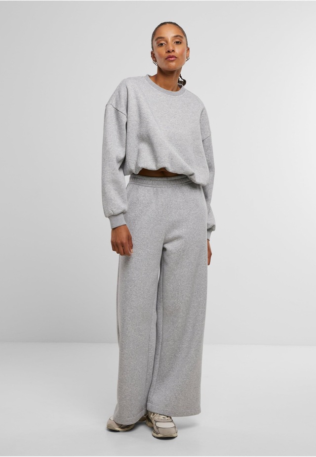 URBAN CLASSICS Jogginghose »Urban Classics Ladies Fluffy Wideleg Trackpants«