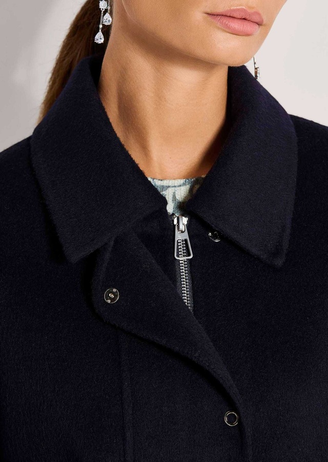 MADELEINE Kurzjacke »Jacke Doubleface-Jacke in Boxy-Form«