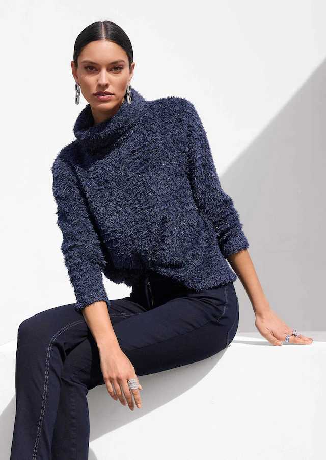 MADELEINE Langarmshirt »Shirt Flauschiges Sweatshirt mit Rollkragen«