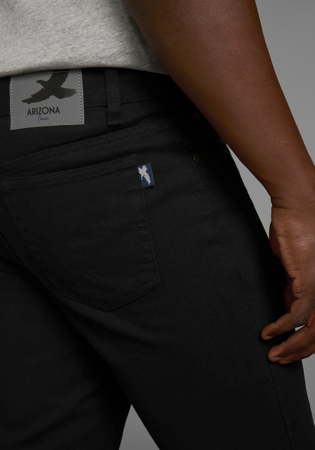 Arizona Regular-fit-Jeans »James« regular fit, gerades Bein, Five-Pocket-Form, normale Leibhöhe