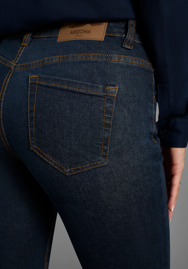 Arizona Bootcut-Jeans »Bund mit seitlichem Gummizugeinsatz« hohe Leibhöhe, Bootcut, mit Stretch, klassischer 5-Pocket-Style