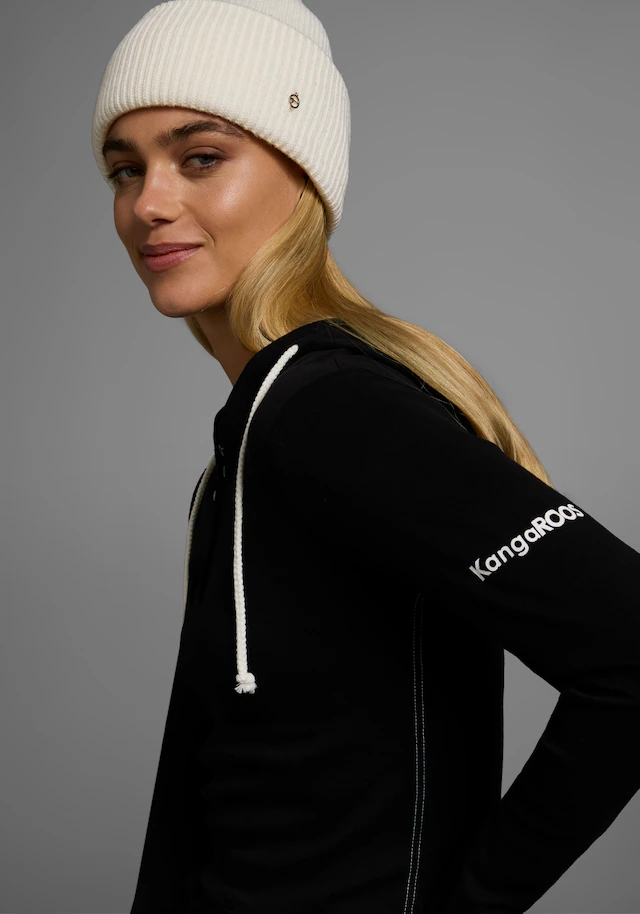 KangaROOS Kapuzenshirt Langarm mit Daumenlöchern, figurbetonter Schnitt, aus Jerseystoff