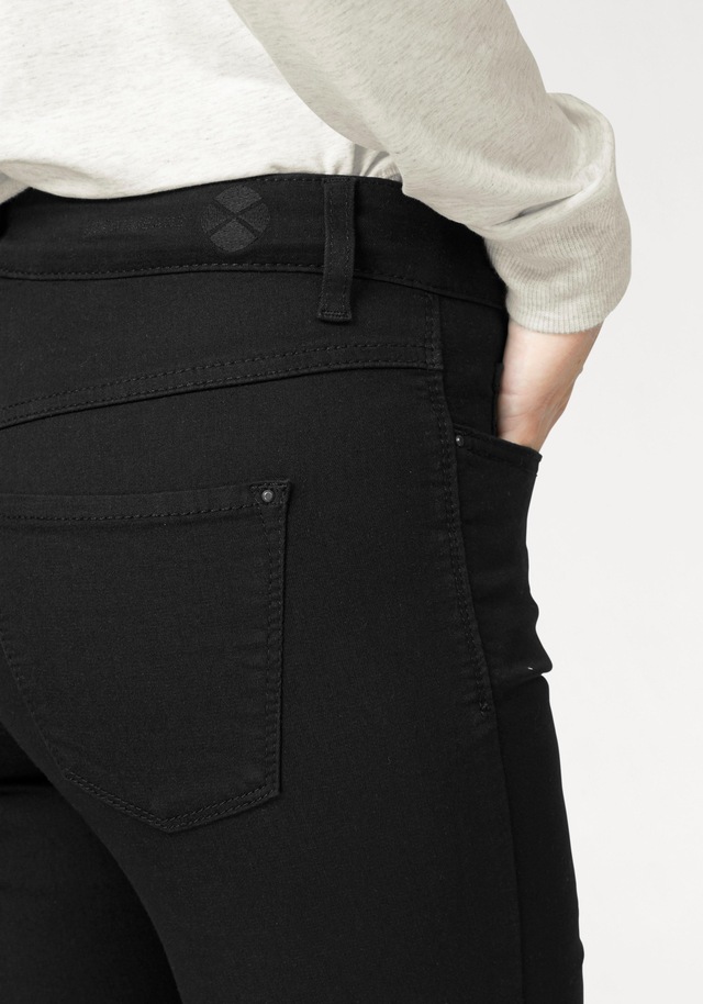 MAC Skinny-fit-Jeans »Dream Skinny« in hochelastische Qualität für den perfekten Sitz