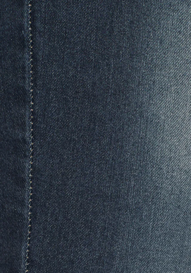Arizona »Shaping« enge Passform, Röhrenjeans, Used-Look-Waschung, hohe Leibhöhe