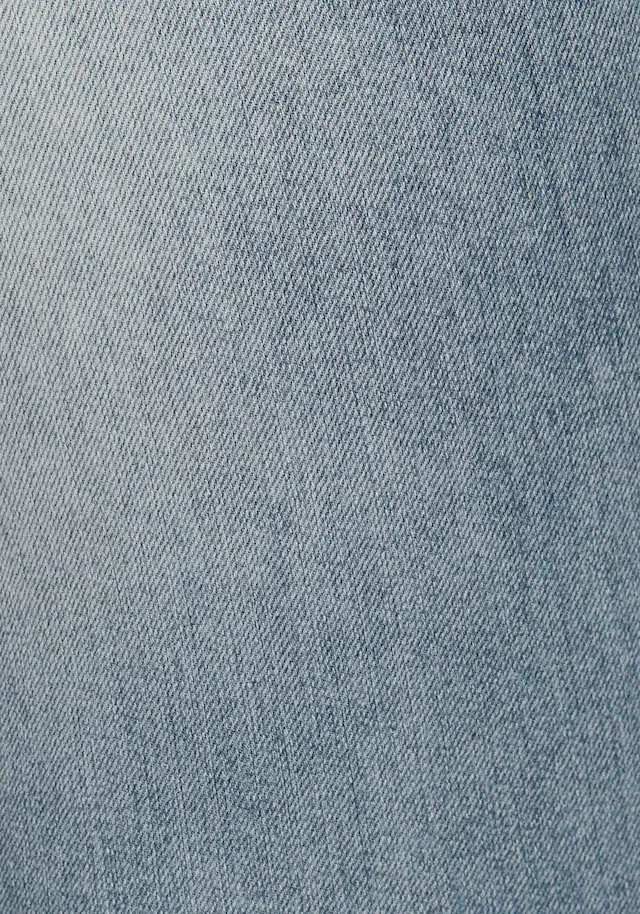 Arizona »Shaping« enge Passform, Röhrenjeans, Used-Look-Waschung, hohe Leibhöhe