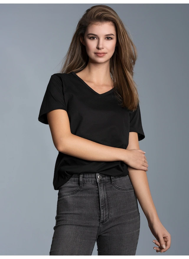 Trigema T-Shirt »TRIGEMA V-Shirt Slim Fit« 1 Stk.