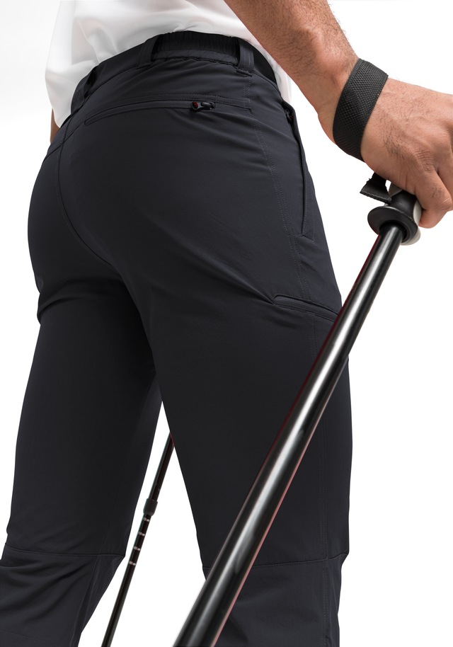 Maier Sports »Jennisei« kurze Hose Herren, luftige Wanderhose, leichte Outdoorhose, Reg Fit