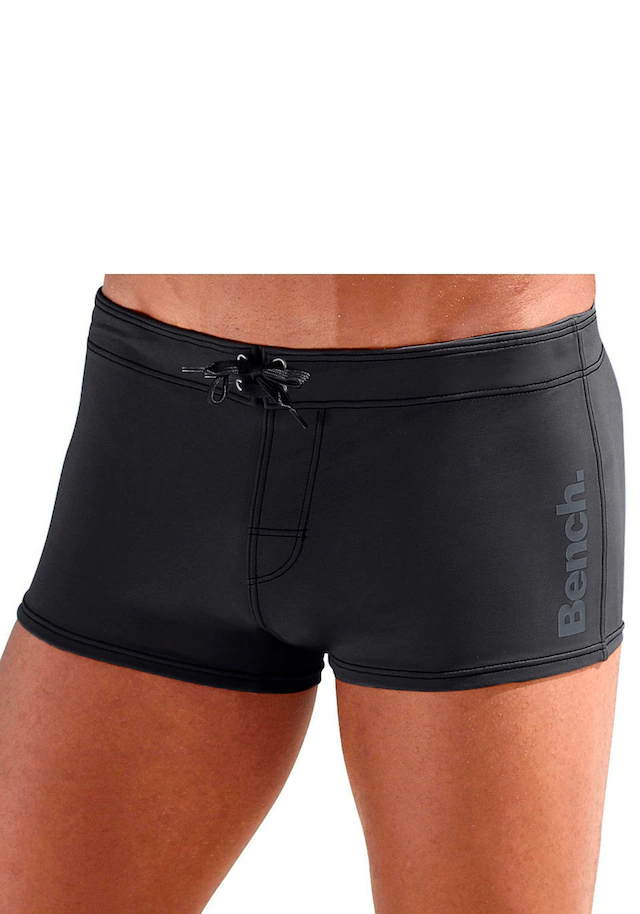 Bench. Boxer-Badehose mit seitlichem Logoprint