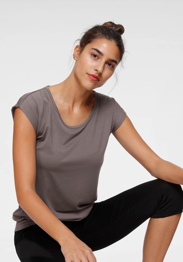 Ocean Sportswear Yoga & Relax Shirt »Soulwear - Essentials Yoga Shirts« Packung, 2er-Pack, leicht überschnittene Schultern, längerer Schnitt