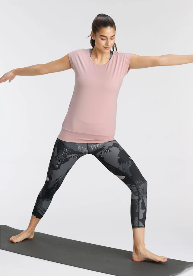 Ocean Sportswear Yoga & Relax Shirt »Soulwear - Essentials Yoga Shirts« Packung, 2er-Pack, leicht überschnittene Schultern, längerer Schnitt