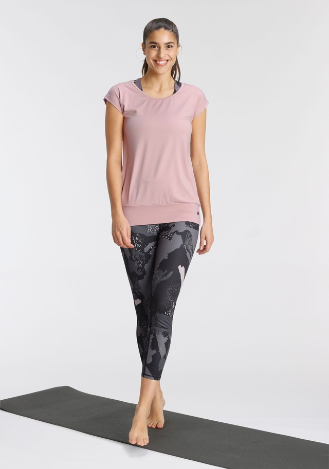 Ocean Sportswear Yoga & Relax Shirt »Soulwear - Essentials Yoga Shirts« Packung, 2er-Pack, leicht überschnittene Schultern, längerer Schnitt