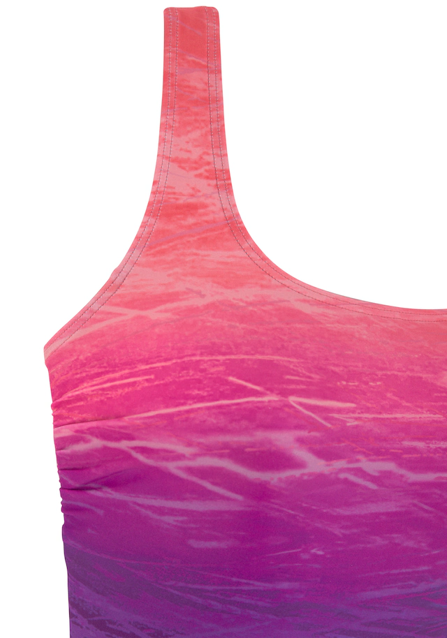 LASCANA Badeanzug mit Batikprint und Shaping-Effekt