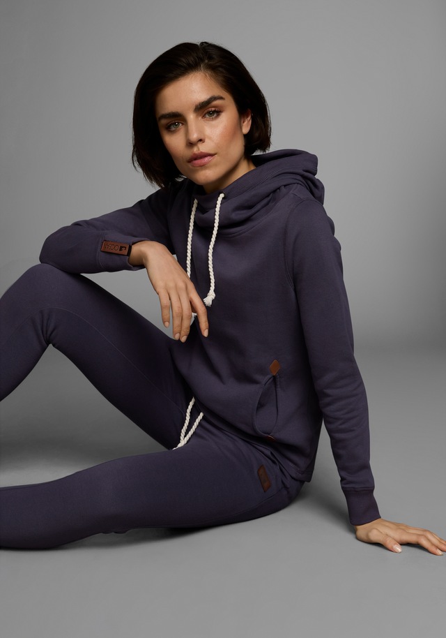 Ocean Sportswear Jogginganzug »Essentials Joggingsuit« Set, 2 Stk. mit Lederimitat-Details