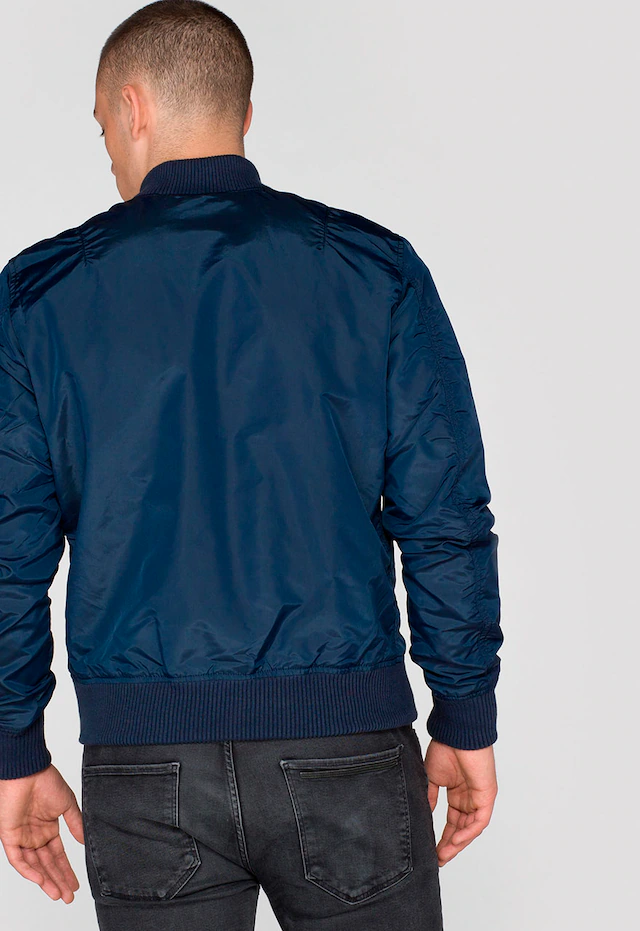 Alpha Industries Bomberjacke »MA-1 TT« Kunstfaser, slim fit
