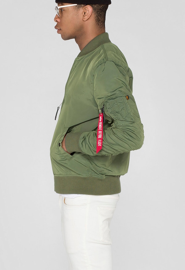 Alpha Industries Bomberjacke »MA-1 TT« Kunstfaser, slim fit