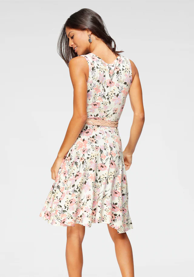 Laura Scott Sommerkleid figurbetonte Passform, femininer Stil, aus Viskosemischung
