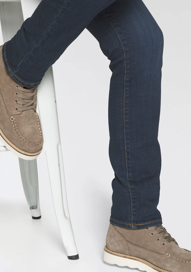 Levi's® Röhrenjeans »312 SHAPING SLIM« Schmale Shaping Slim Form