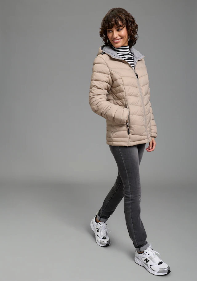Polarino Steppjacke mit Kapuze Übergangsjacke für kühle Tage, aus leichtem Webmaterial