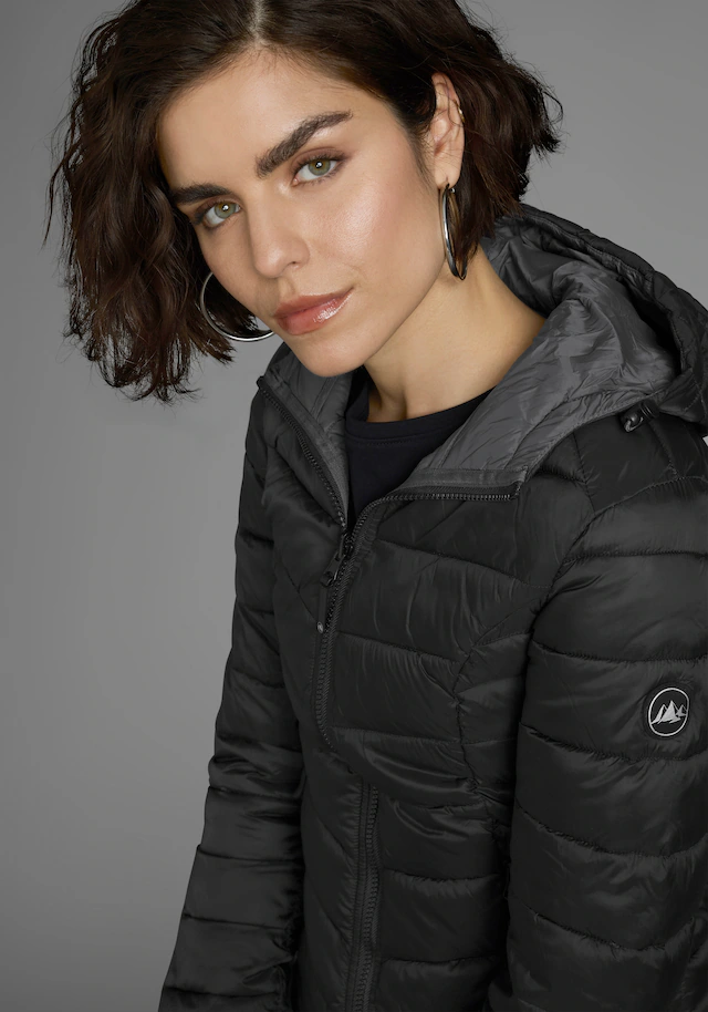 Polarino Steppjacke mit Kapuze Übergangsjacke für kühle Tage, aus leichtem Webmaterial