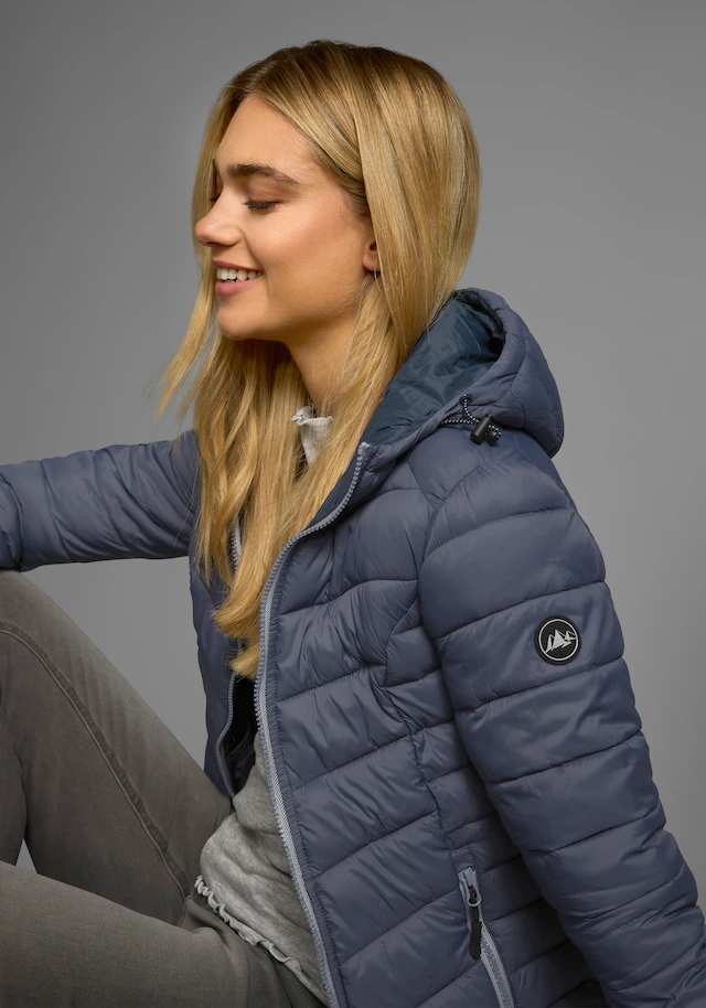 Polarino Steppjacke mit Kapuze Übergangsjacke für kühle Tage, aus leichtem Webmaterial