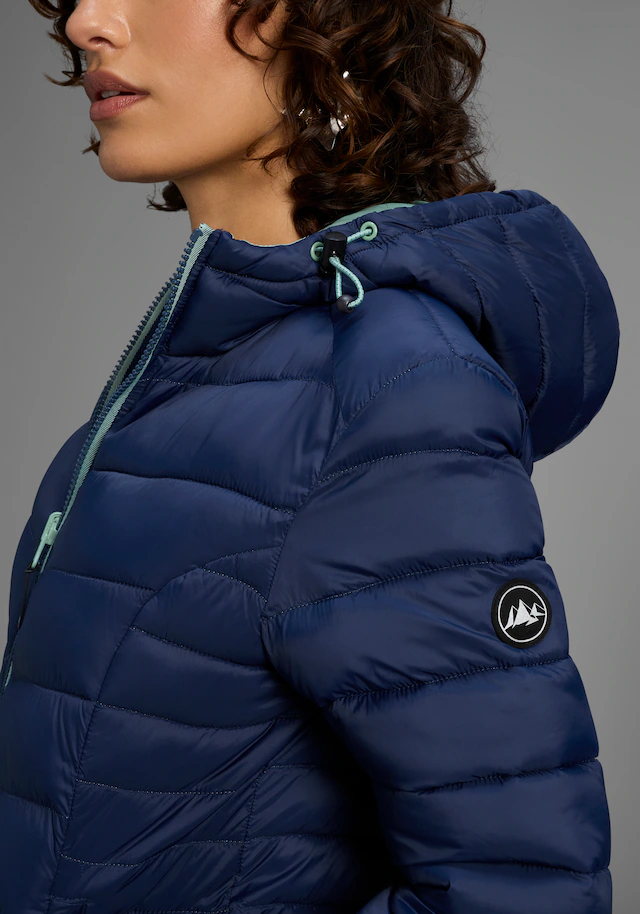 Polarino Steppjacke mit Kapuze Übergangsjacke für kühle Tage, aus leichtem Webmaterial