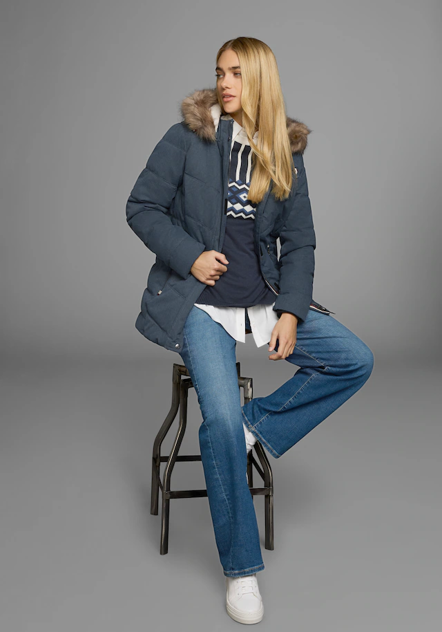 Polarino Steppjacke mit Kapuze mit abnehmbarer Kapuze, mit Fellimitat, viele Taschen
