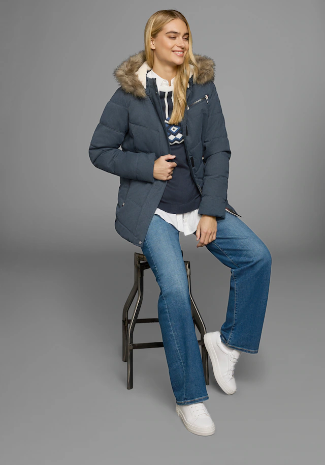 Polarino Steppjacke mit Kapuze mit abnehmbarer Kapuze, mit Fellimitat, viele Taschen