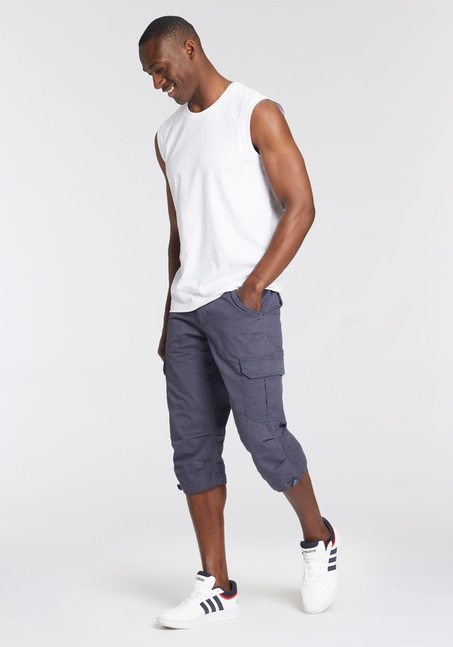 Man's World Muscleshirt Packung, 3er-Pack, 3 Stk. ärmellos, Basic-Stil, unifarben, Rundhalsausschnitt