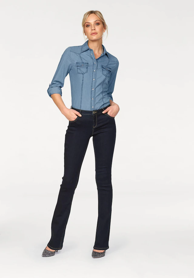 Arizona Bootcut-Jeans »Ultra-Stretch« normale Passform, Baby-Bootcut, Used-Look-Waschung