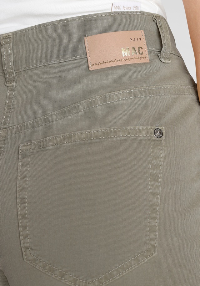 MAC »Stella« Gerader Beinverlauf
