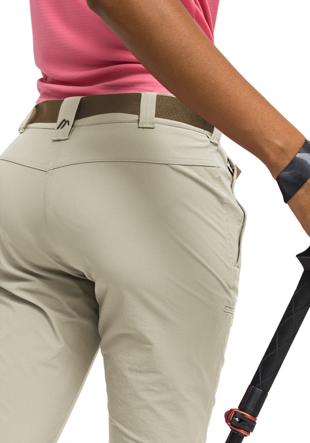 Maier Sports Caprihose »Inara slim 3/4« Damen Wanderhose, atmungsaktive Outdoorhose, 3/4 Hose mit 3 Taschen